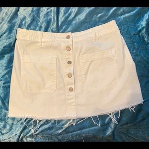 Old navy white denim skirt